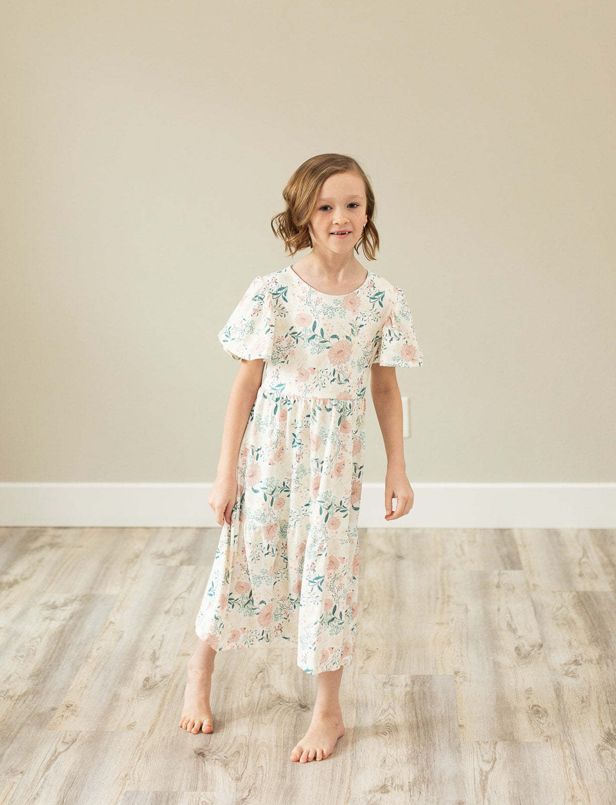 open lace back dress Lovely Lace Mint Bubble Sleeve Flower Girl Dress main image 0